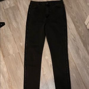Black Zipper Jeans